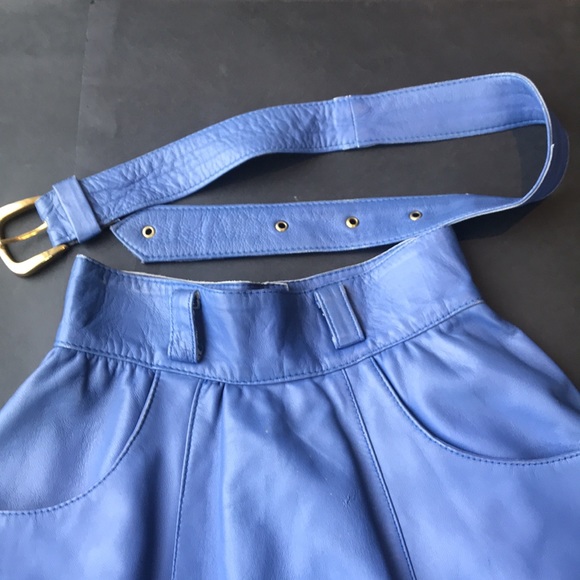 Vintage Faux leather skirt - Picture 9 of 12